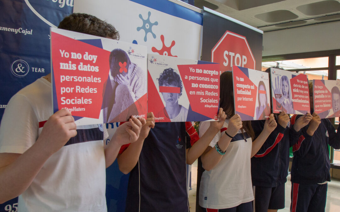 El CES Ramón y Cajal contra el acoso en internet con ‘Stop Haters’
